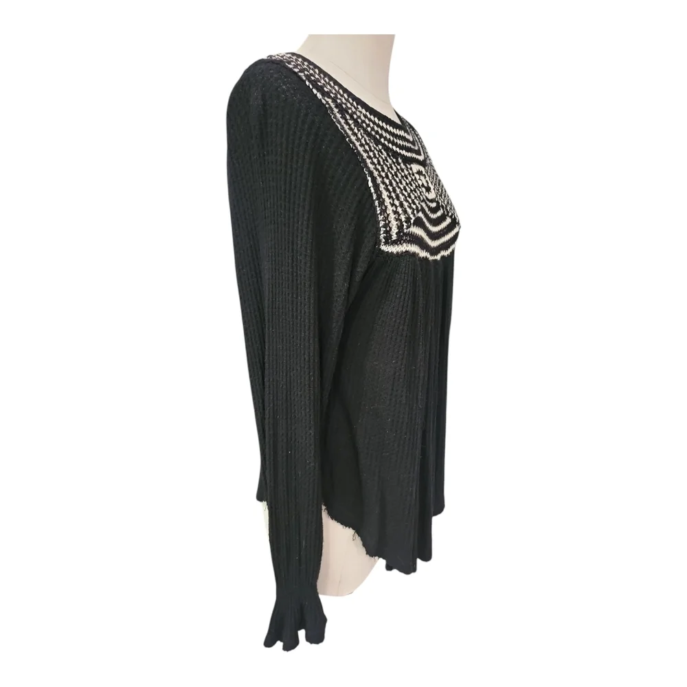Free People Black Crochet Yoke Long Sleeve Top Size XS | Boho Asymmetrical Hem